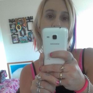 Meet your Posher, Sherina